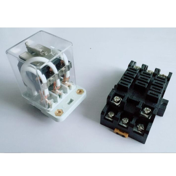 Электромагнитное реле высокой мощности 40 Ампер 220 Вольт 3-х контактное JQX-38F3Z с рейкой колодкой от QIANJI Электромагнитное реле высокой мощности 40 Ампер 220 Вольт 3-х контактное JQX-38F3Z с рейкой колодкой от QIANJI